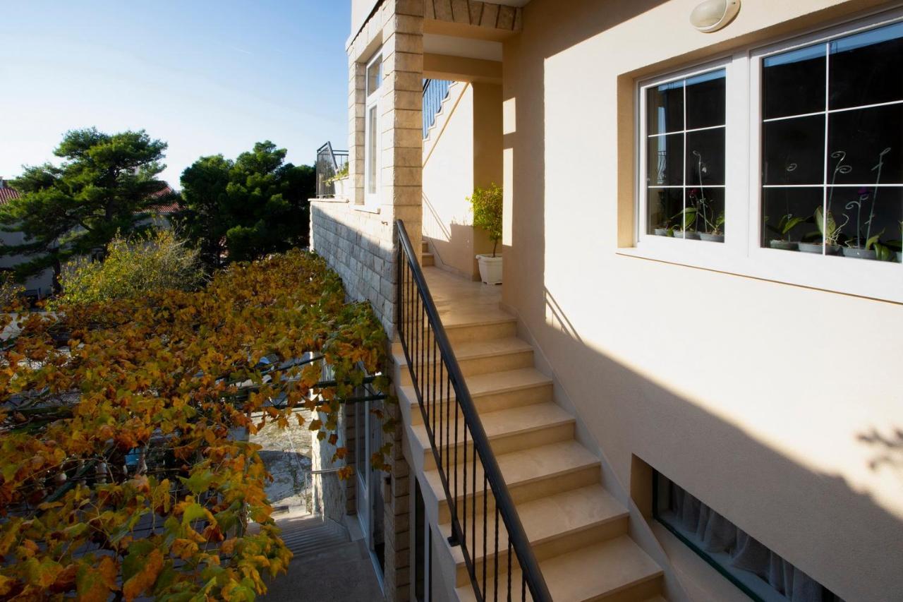 Villa Milenka - Apartmani Gorana Тучепи Екстер'єр фото