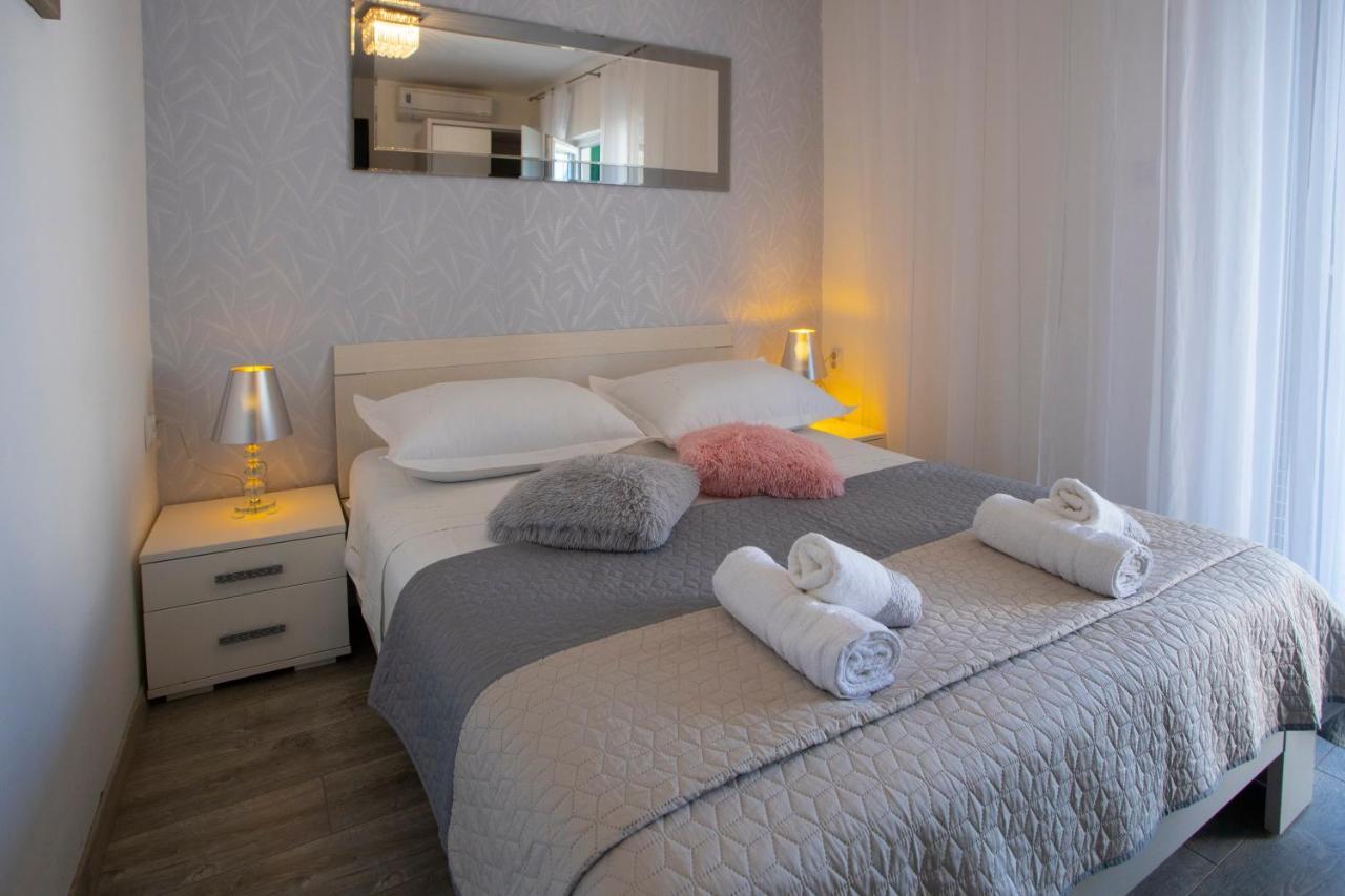 Villa Milenka - Apartmani Gorana Тучепи Екстер'єр фото